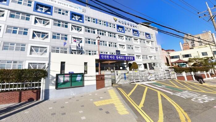 창원 신동전터널서 덤프트럭·시내버스 ...